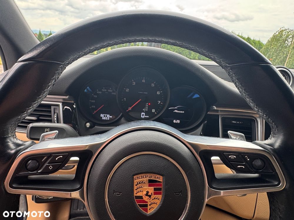 Porsche Macan Standard - 10