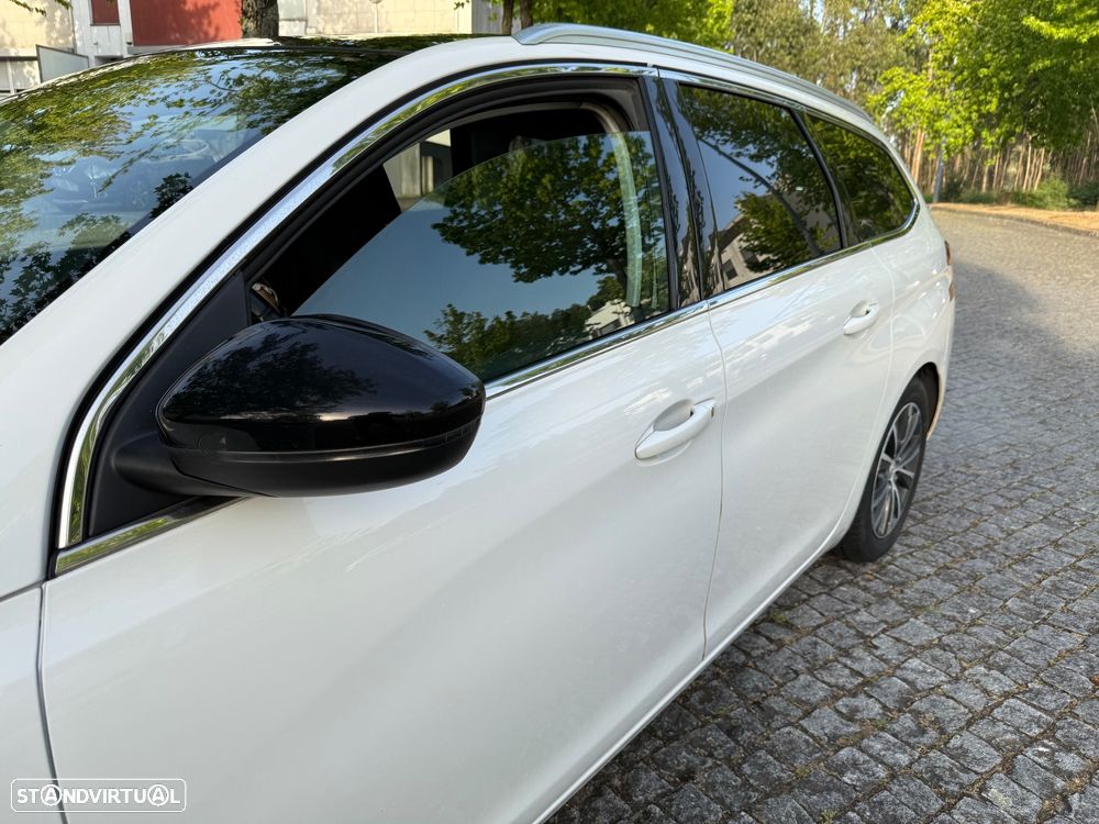 Peugeot 308 SW 2.0 BlueHDi Allure - 11