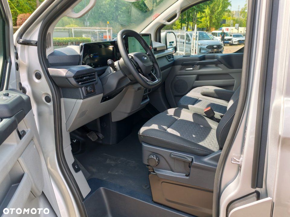 Ford Transit Custom - 19