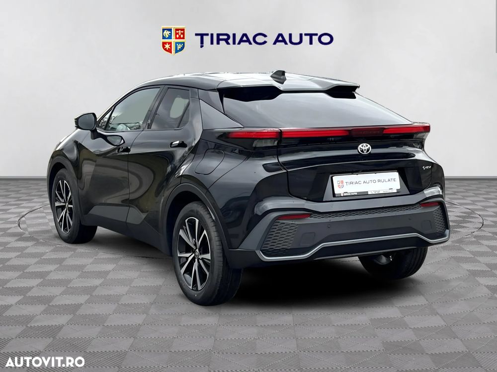 Toyota C-HR - 4