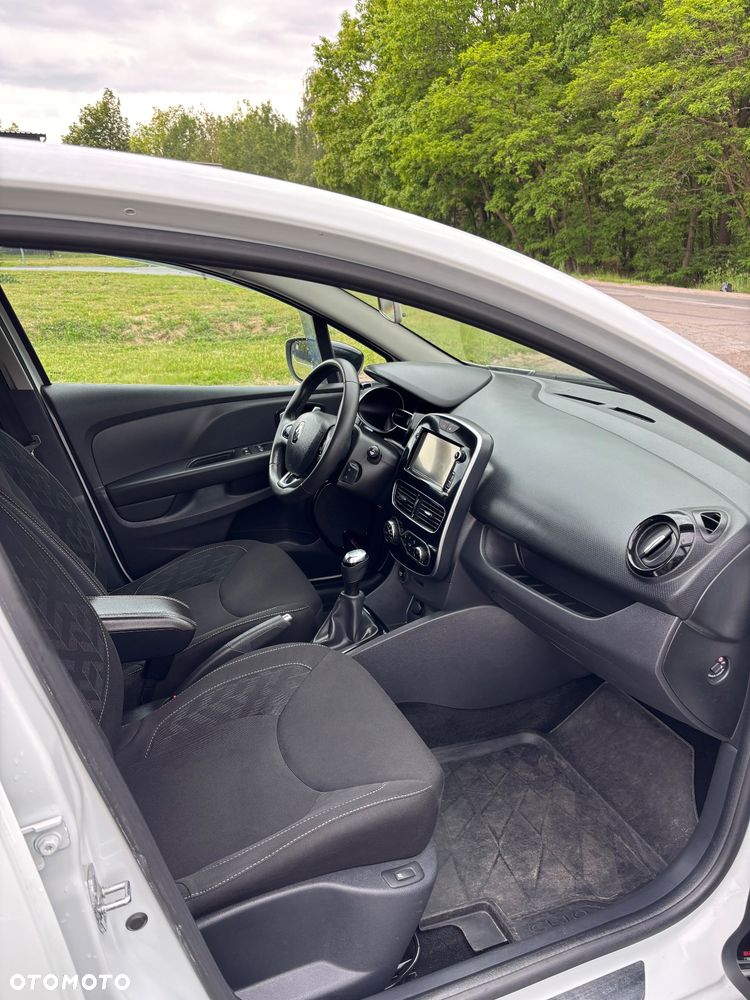 Renault Clio 1.2 16V Limited 2018 - 23