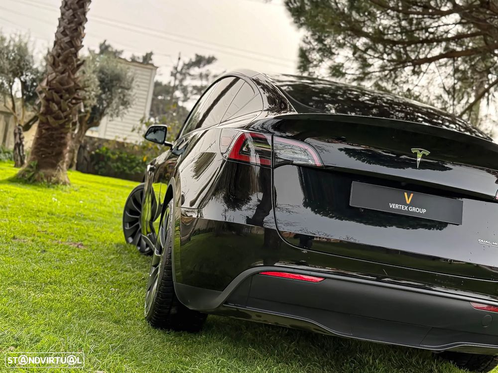 Tesla Model Y Performance Tração Integral - 13
