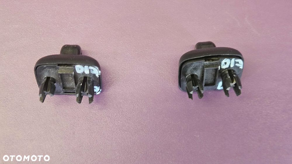 Uchwyt 8E0857562 8E0857563 Daszek Mocowanie Słonecznik Haczyk Podsufitka S-line Czarny AUDI A4 B6 B7 B8 A3 A6 Q3 Q5 1szt - 3