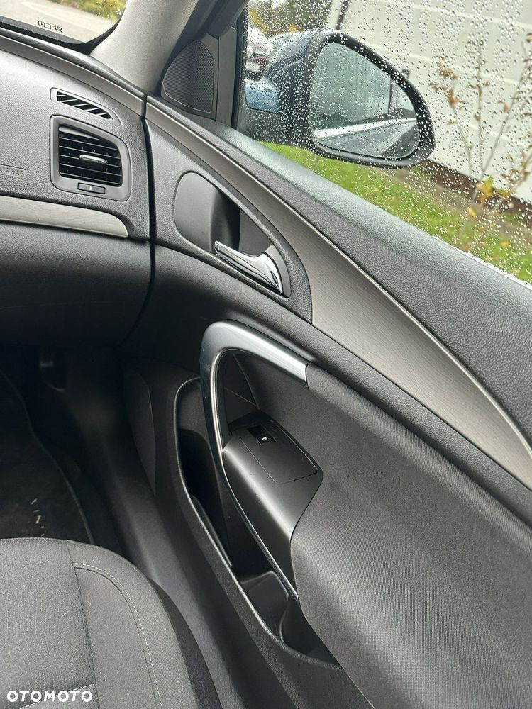 Opel Insignia - 29