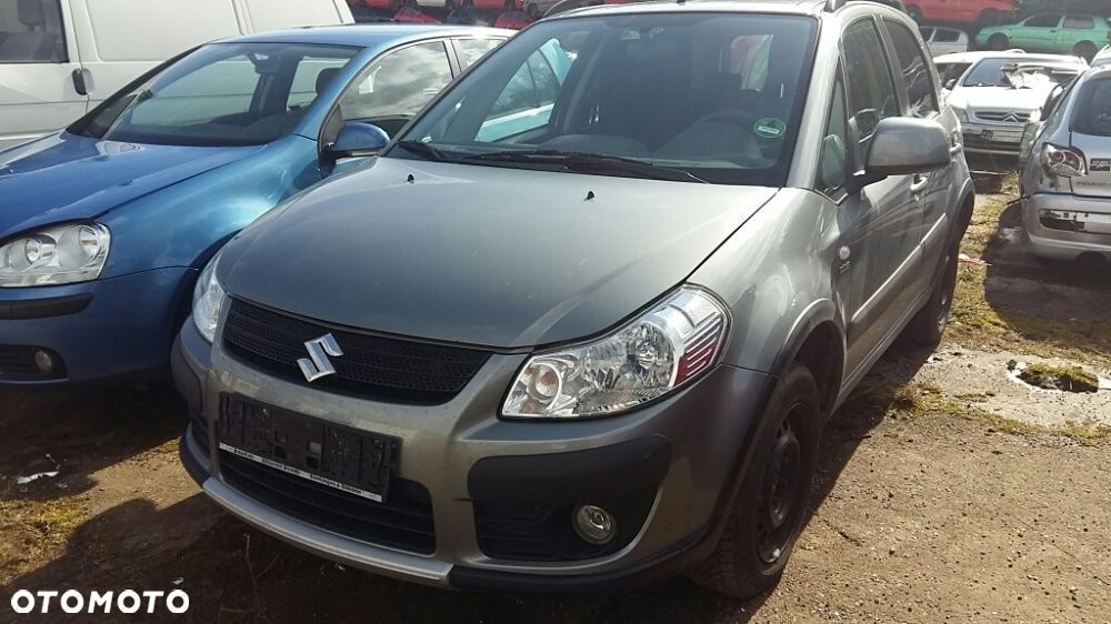 Na części Suzuki SX4 ZCD Silnik Skrzynia Maska Zderzak Drzwi Klapa Szyba - 1