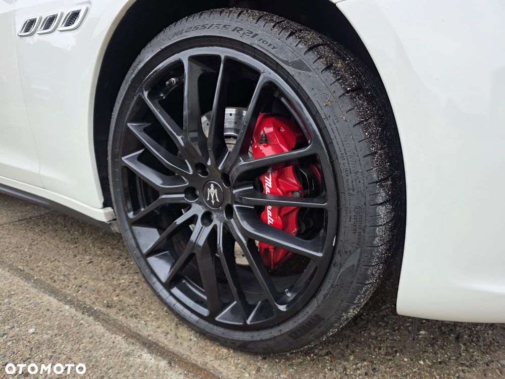 Maserati Quattroporte Q4 GranSport S - 20