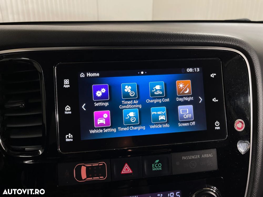 Mitsubishi Outlander 2.0 4WD Plus - 16