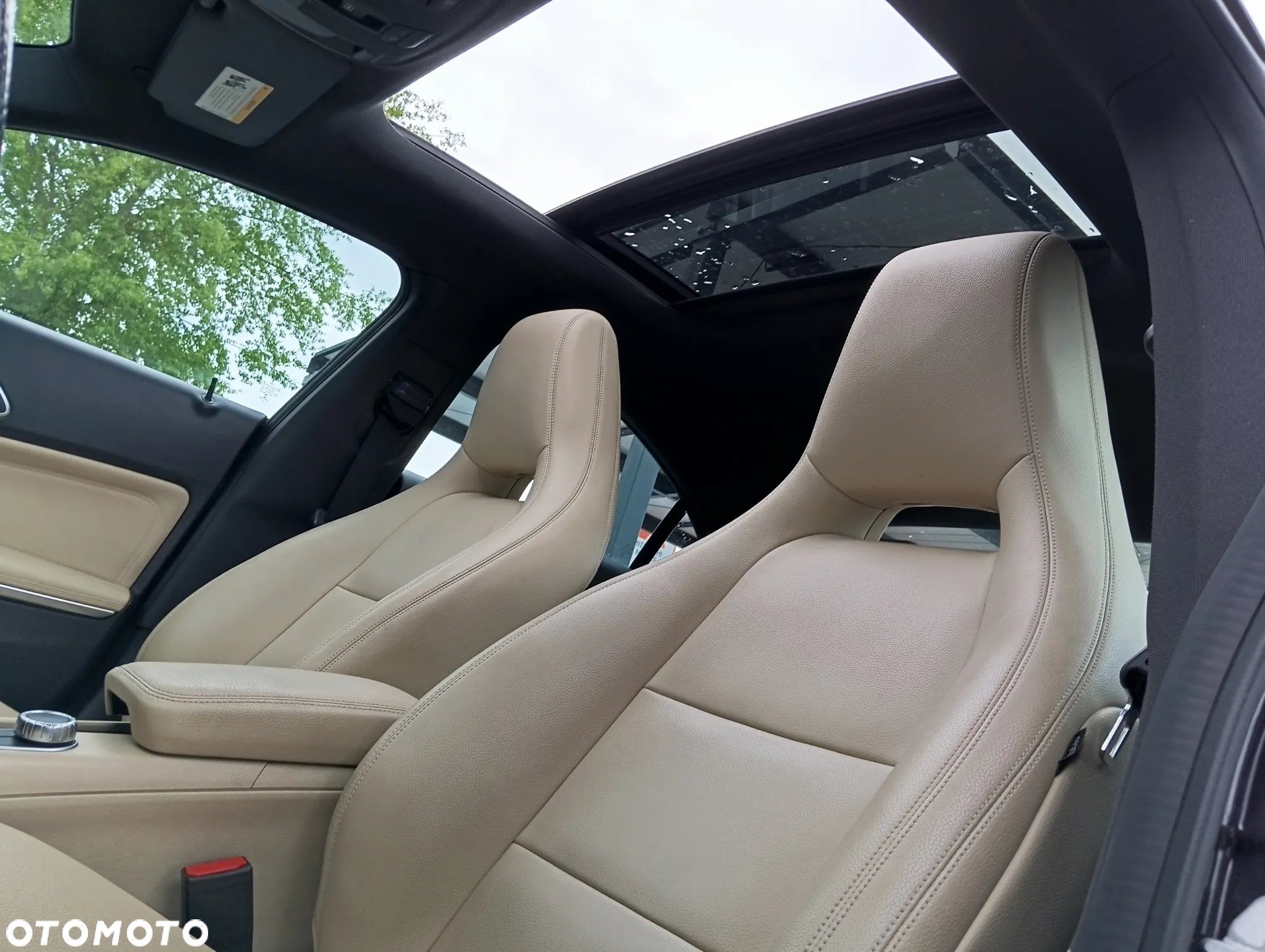 Mercedes-Benz CLA 250 4-Matic - 13