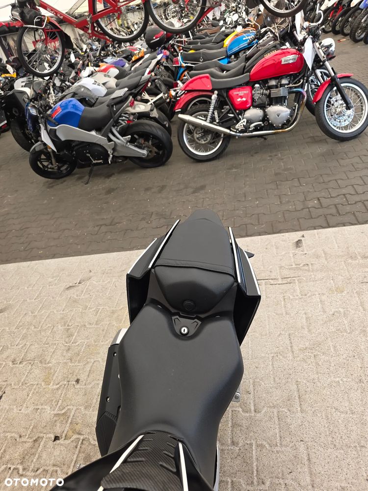 Yamaha MT - 23