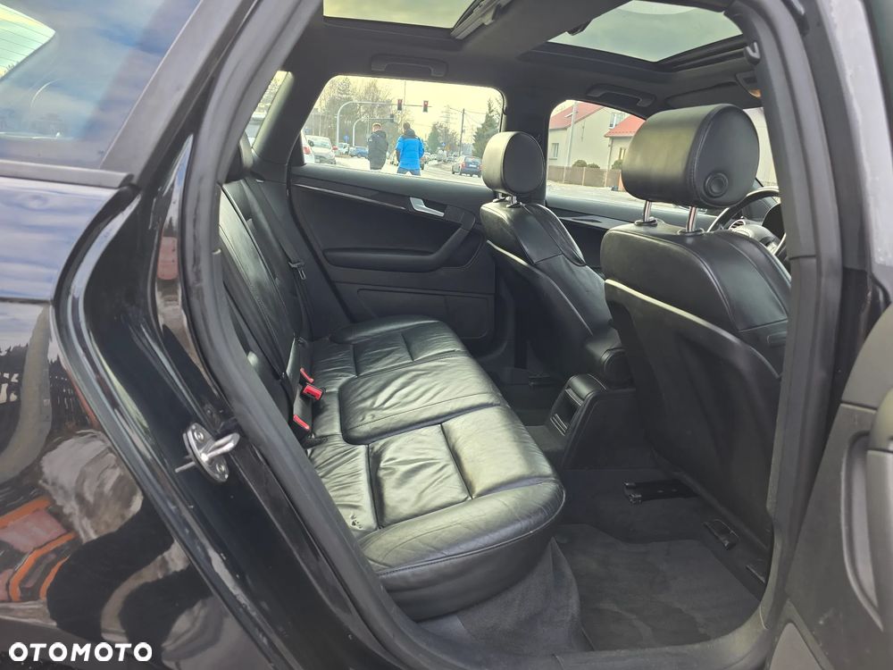 Audi A3 Sportback 2.0 TDI DPF quattro Attraction - 16
