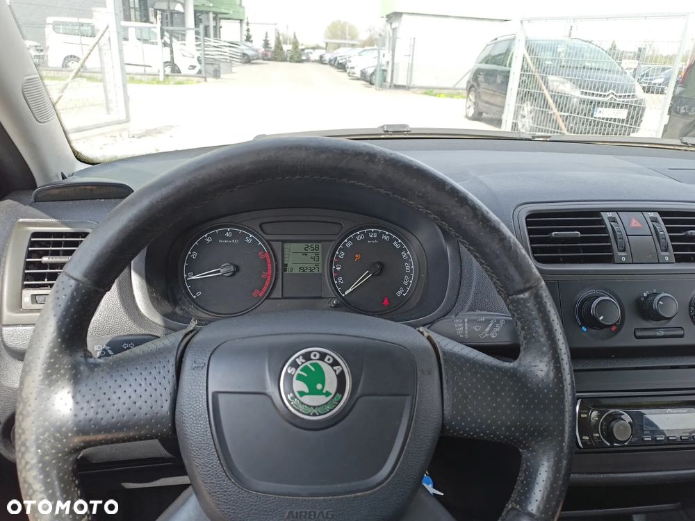 Skoda Fabia - 9