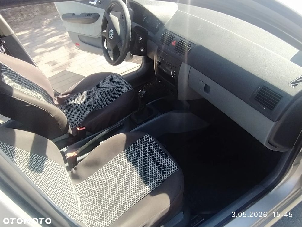 Skoda Fabia 1.4 16V Classic - 13