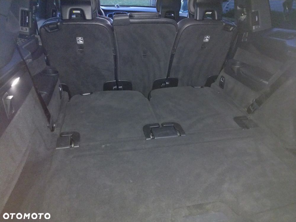 Volvo XC 90 T6 AWD Geartronic RDesign - 13