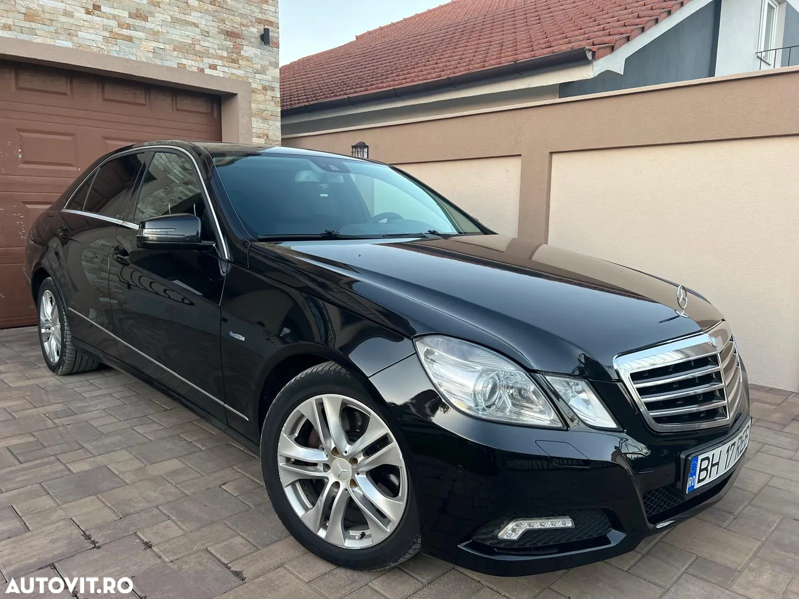 Mercedes-Benz E 250 CDI BlueEfficiency Aut. - 2