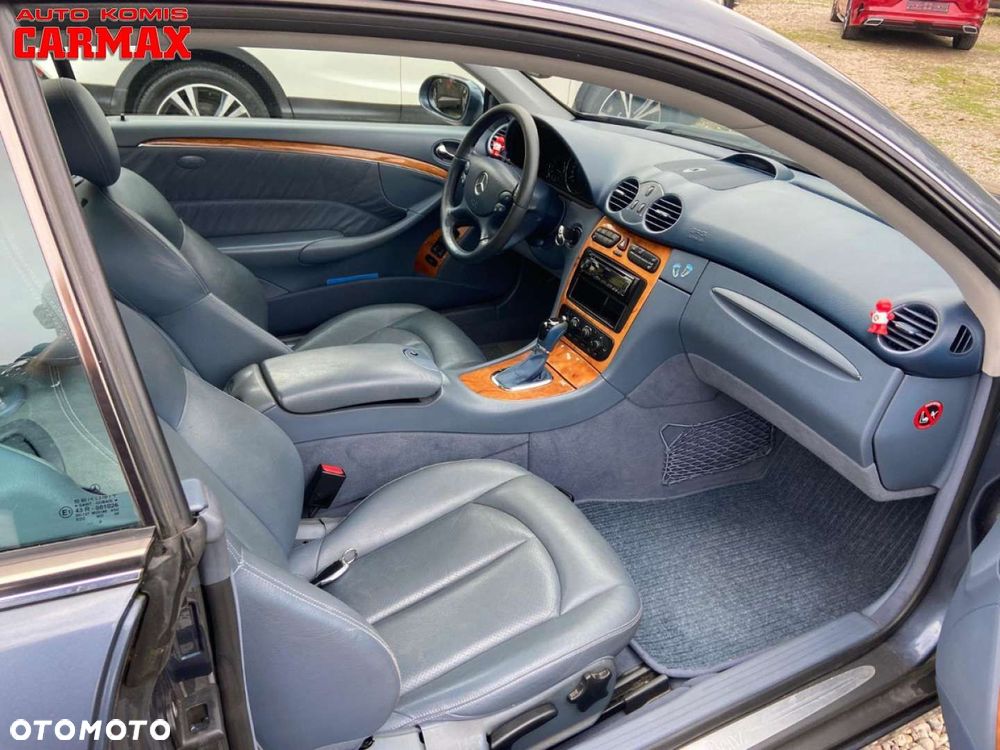 Mercedes-Benz CLK - 20