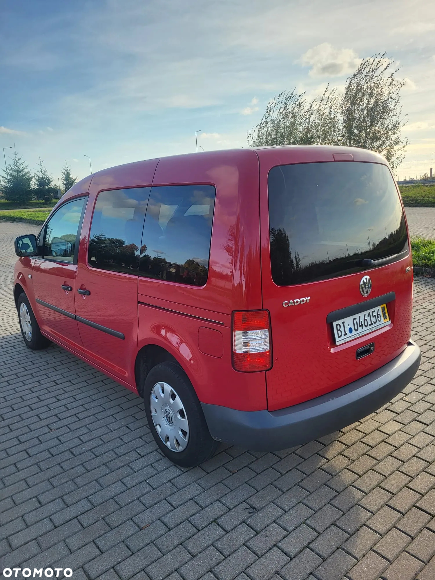 Volkswagen Caddy 1.9 TDI Life (7-Si.) - 4