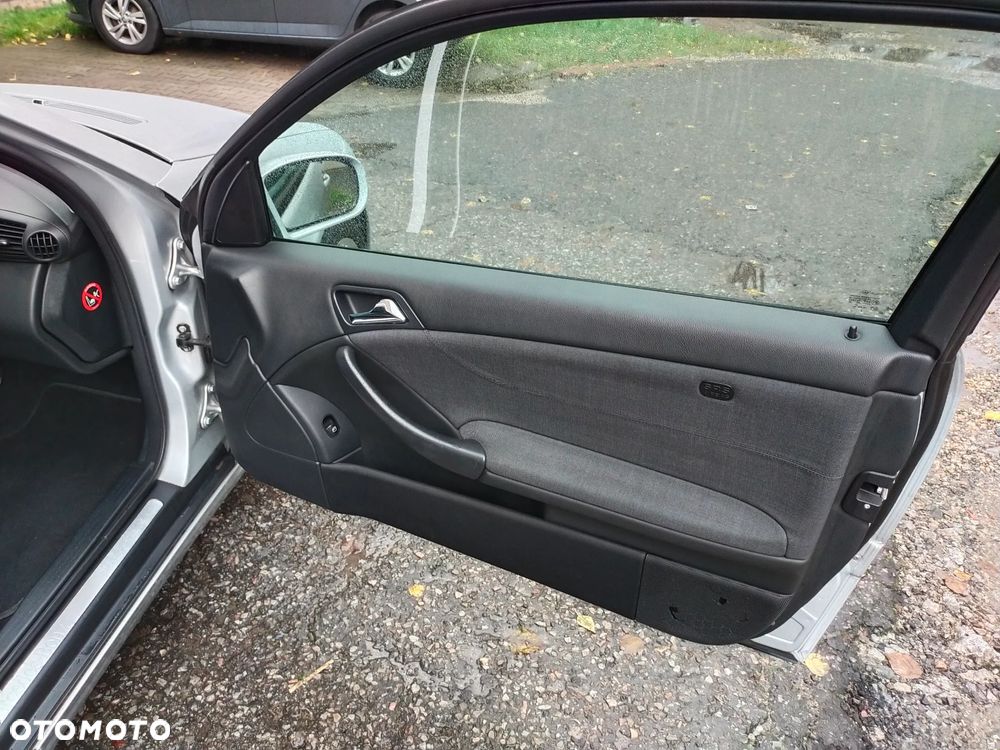 Mercedes-Benz Klasa C 230 Sport Edition - 11