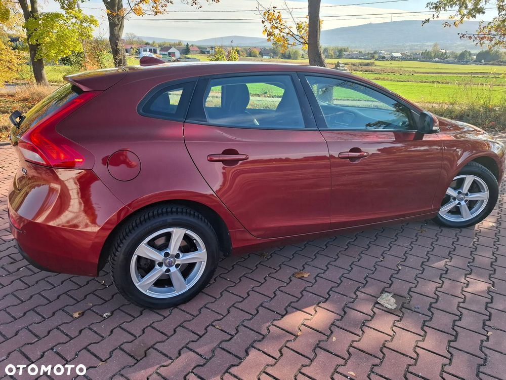 Volvo V40 - 13