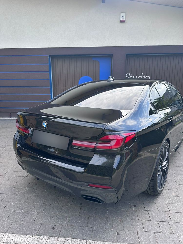 BMW Seria 5 540d xDrive mHEV M Sport sport - 16