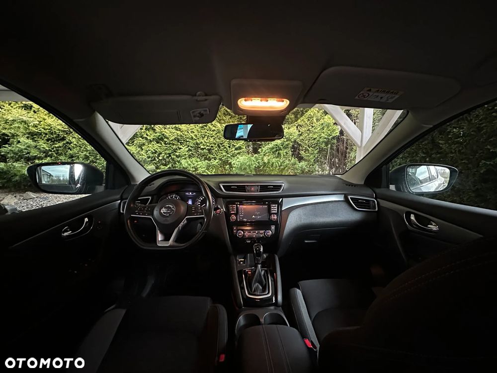 Nissan Qashqai 1.2 DIG-T N-Connecta Xtronic - 13
