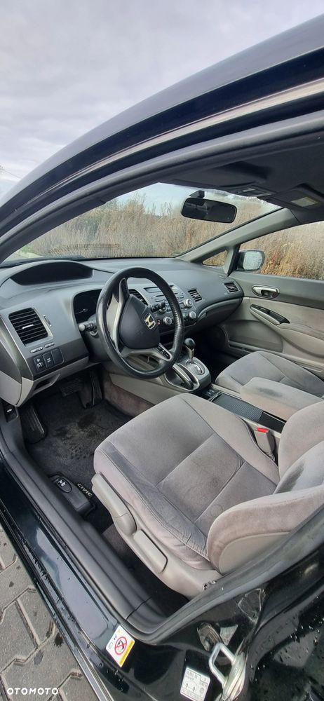 Honda Civic - 8