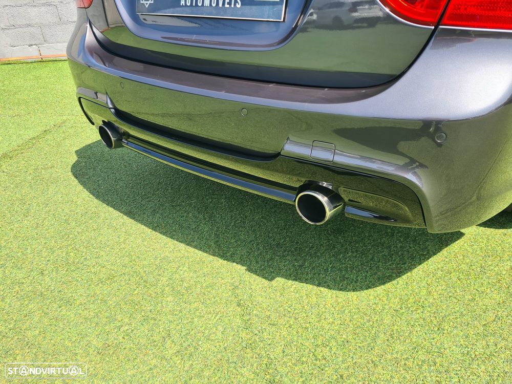 BMW 318 d Sport - 12