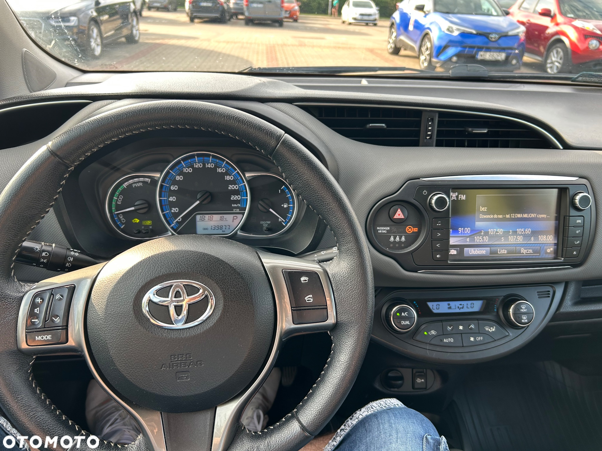 Toyota Yaris Hybrid 100 Sol - 5