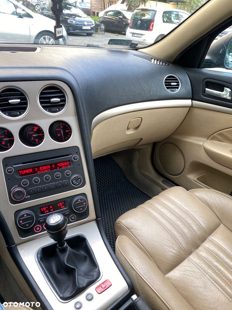 Alfa Romeo 159 1.9JTDM Distinctive - 6