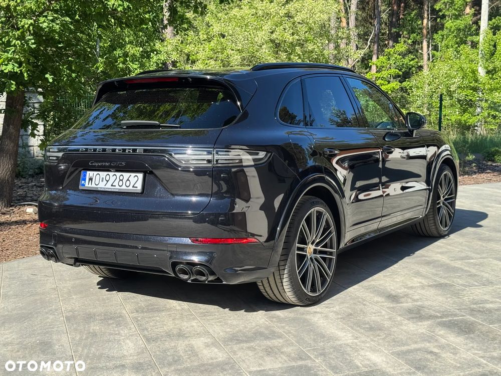 Porsche Cayenne GTS - 5
