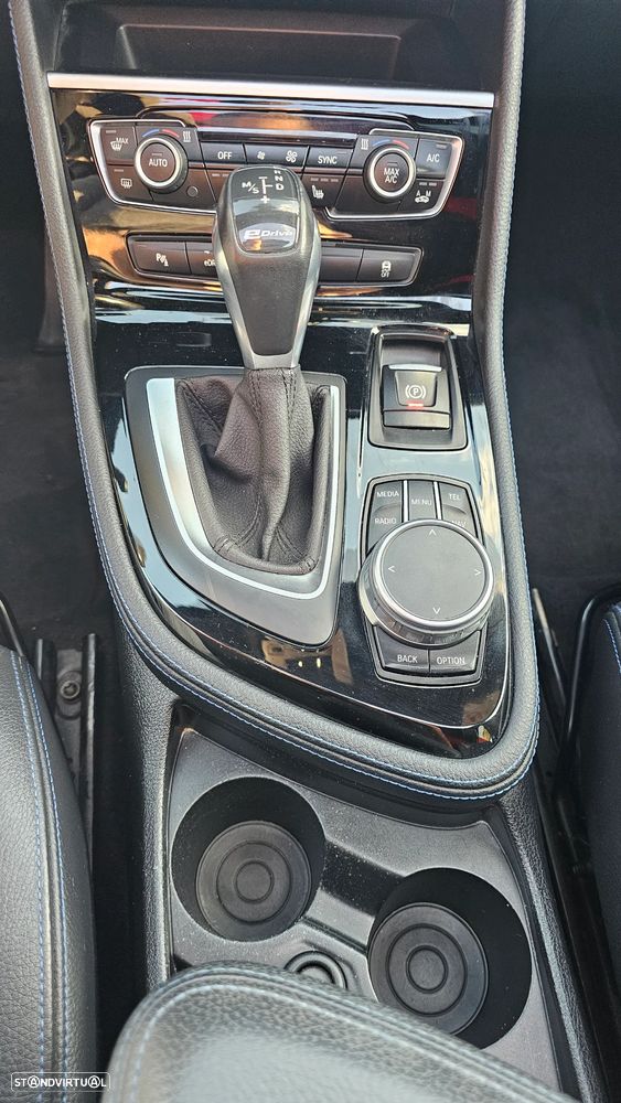 BMW 225xe Active Tourer Pack M - 51