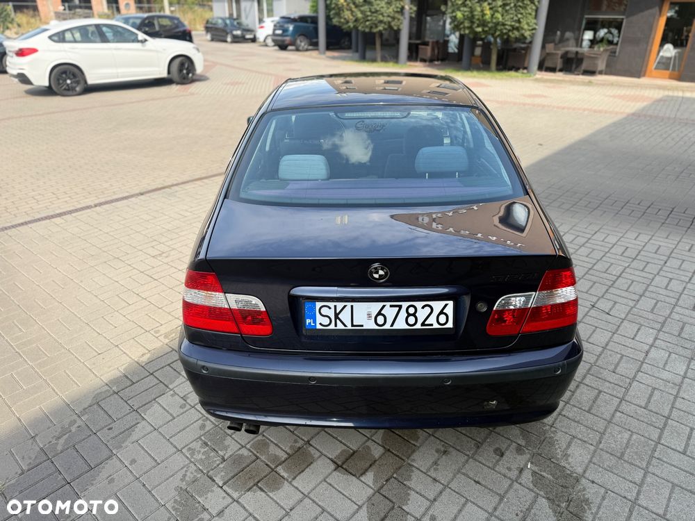 BMW Seria 3 320i Edition Exclusive - 9