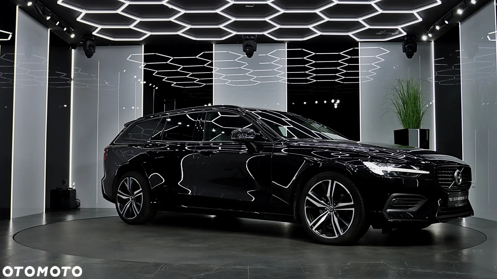 Volvo V60 B3 B Geartronic RDesign - 11