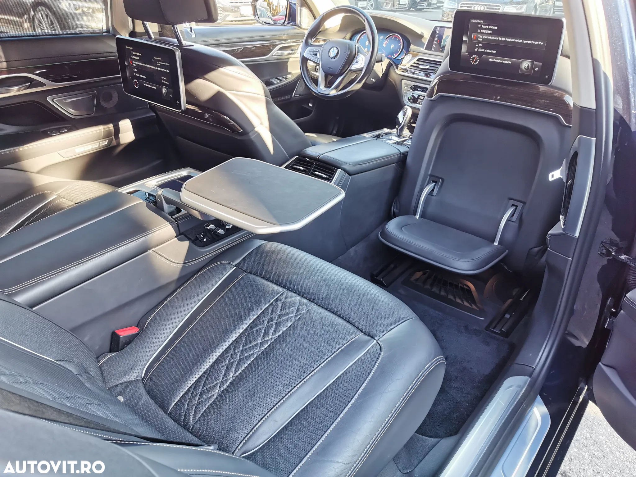 BMW Seria 7 - 11