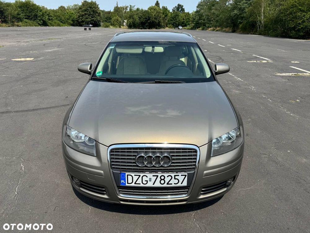 Audi A3 Sportback - 3