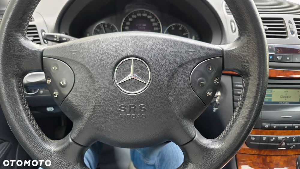 Mercedes-Benz Klasa E - 30