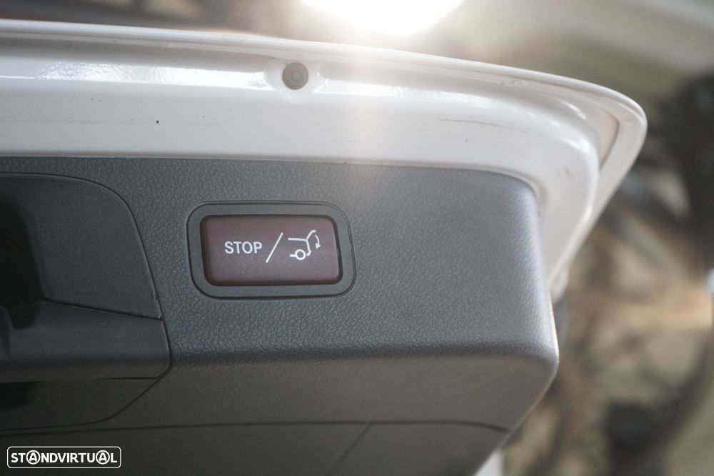 Mercedes-Benz GLC 220 - 32