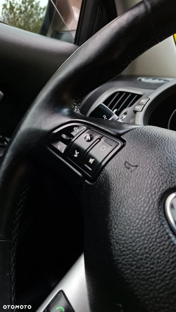 Kia Sportage 1.6 GDI 2WD Dream-Team Edition - 28