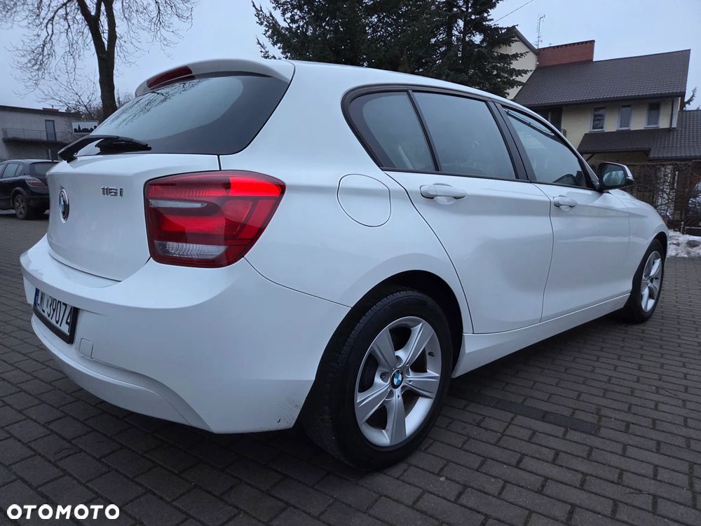 BMW Seria 1 116i Sport Line - 6