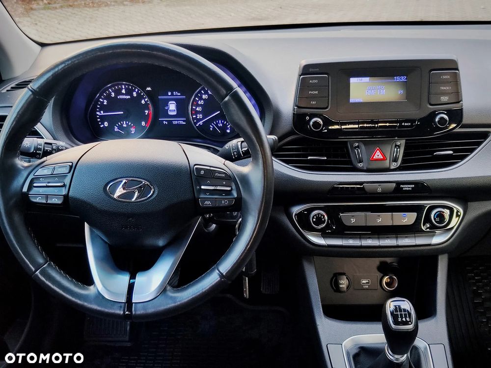 Hyundai i30 1.5 DPI Modern - 6