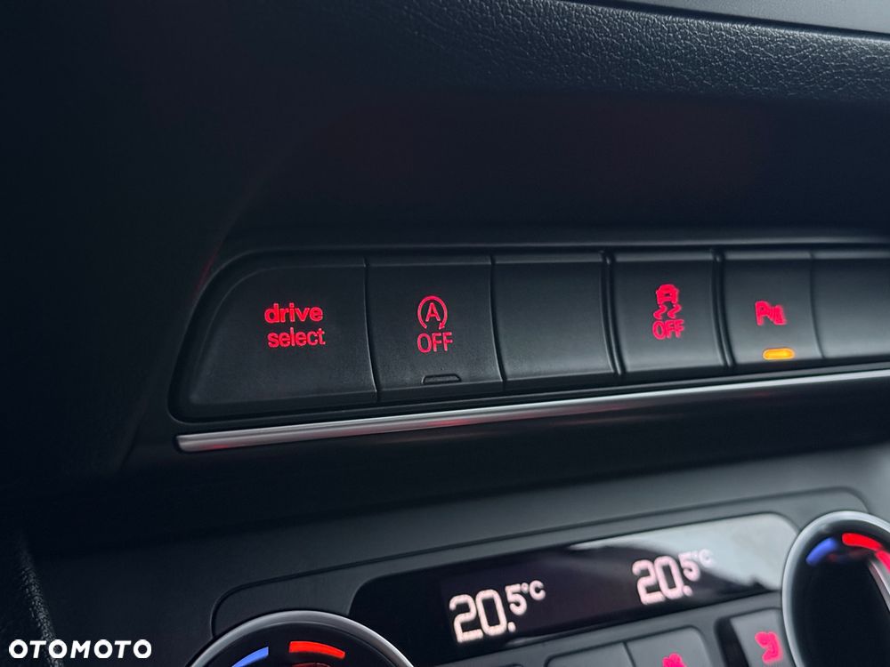 Audi Q3 2.0 TDI Quattro S tronic design - 38