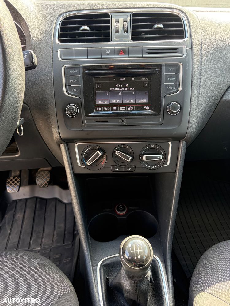 Volkswagen Polo 1.4 TDI CR BMT Comfortline - 6