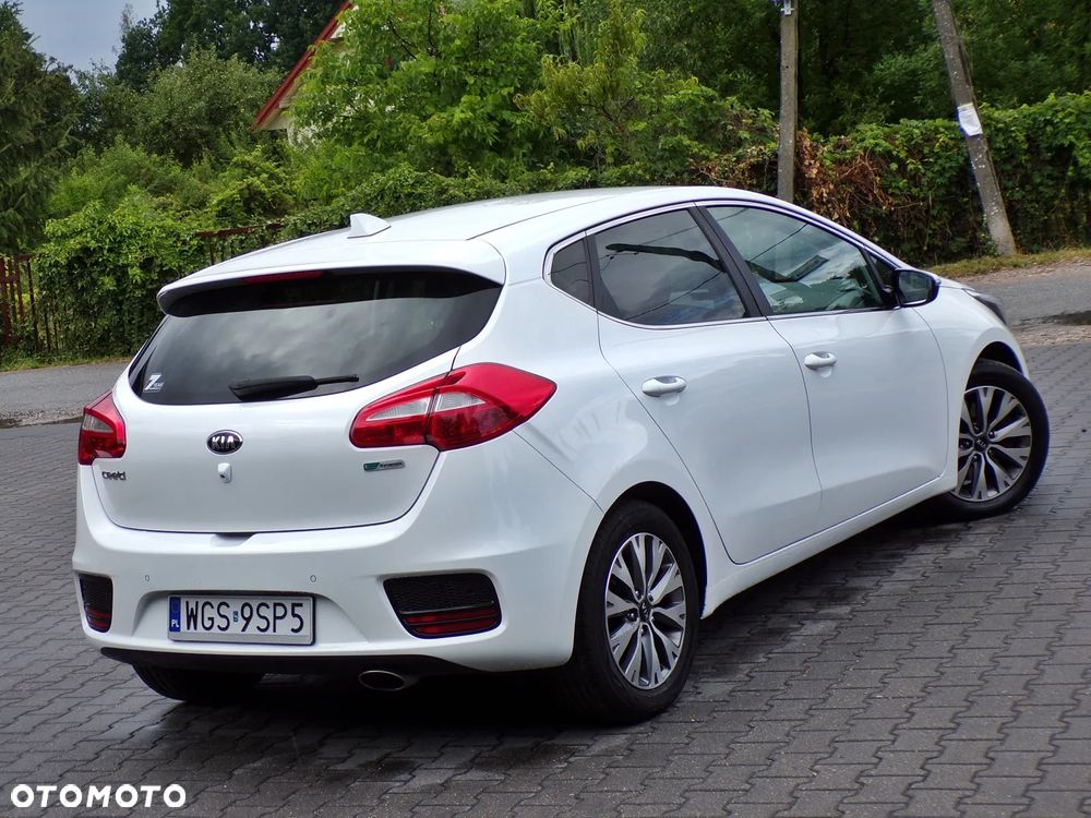 Kia Ceed 1.6 CRDi L - 12