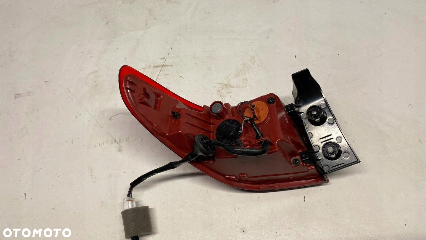 KIA STONIC LIFT LAMPA PRAWA TYŁ TYLNA PRAWY LED 21-24 - 5