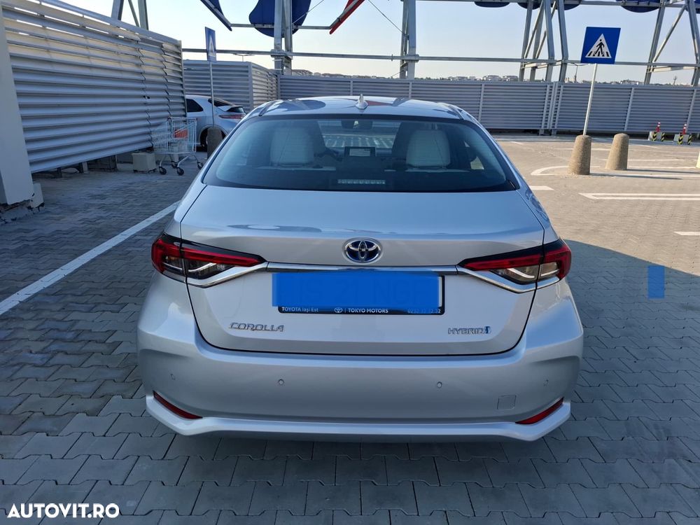 Toyota Corolla - 2