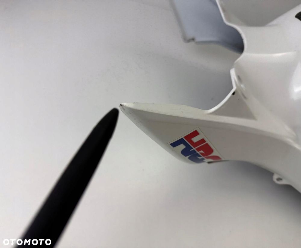 Nakładka zbiornika paliwa Honda CBR 1000RR SC57 B 2006-07 - 6