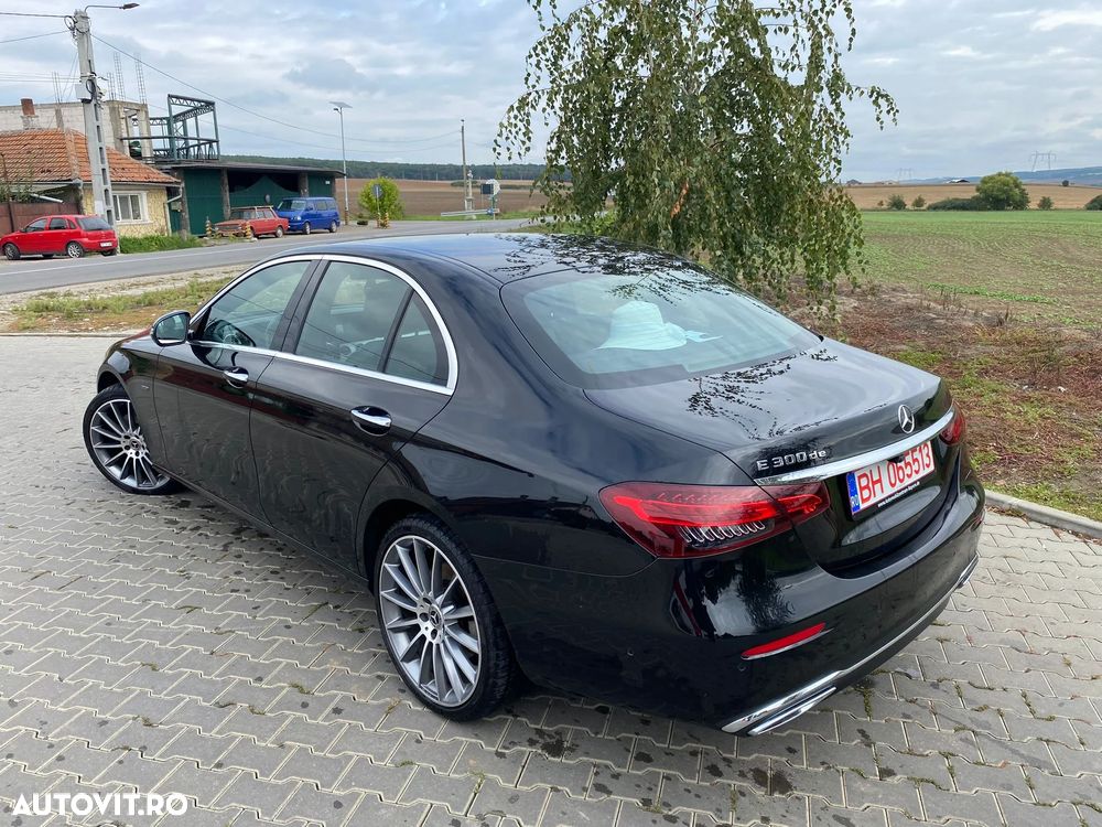 Mercedes-Benz E - 7