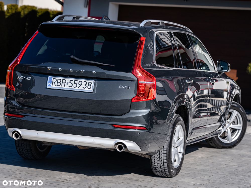 Volvo XC 90 D4 Geartronic Momentum - 4