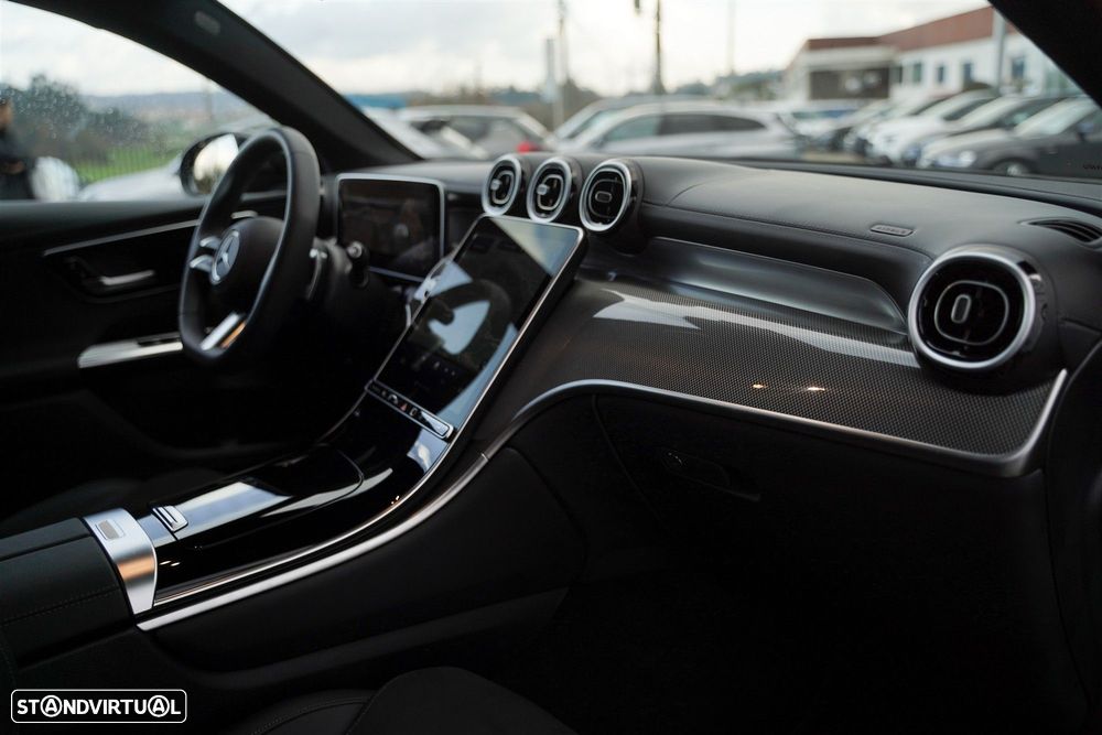 Mercedes-Benz GLC 300 de Coupe 4Matic - 40