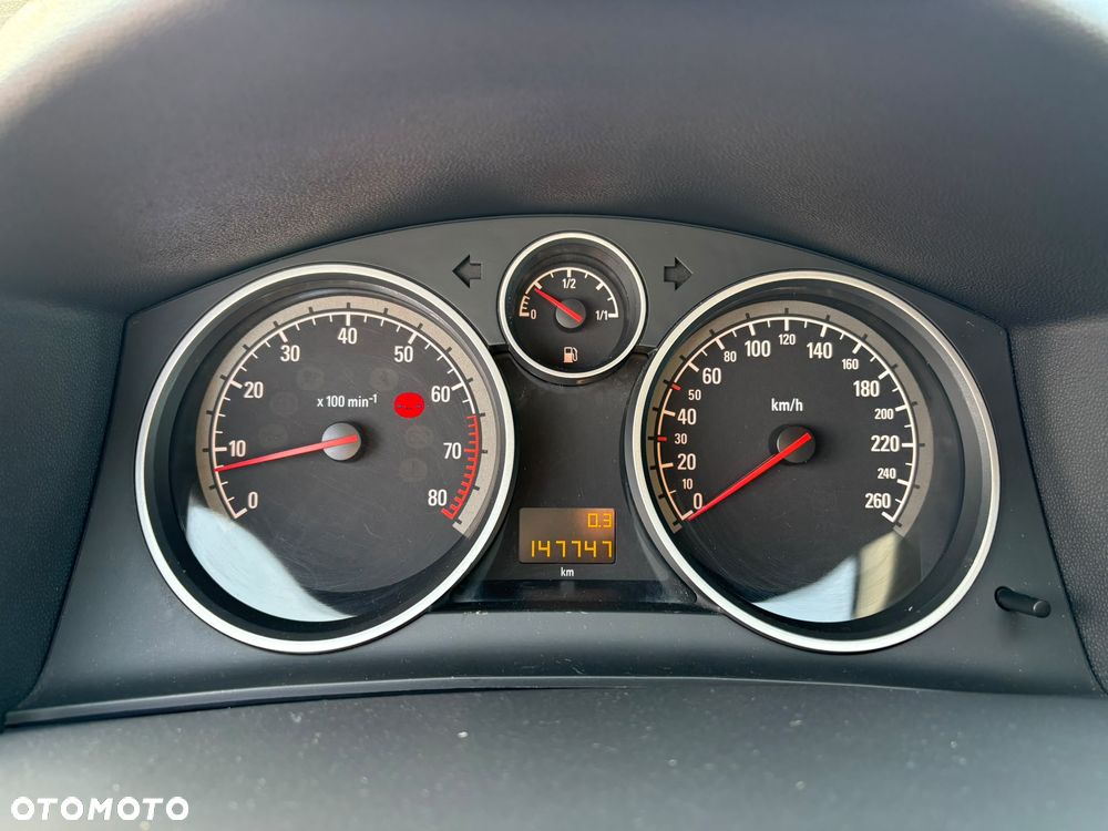 Opel Astra - 18