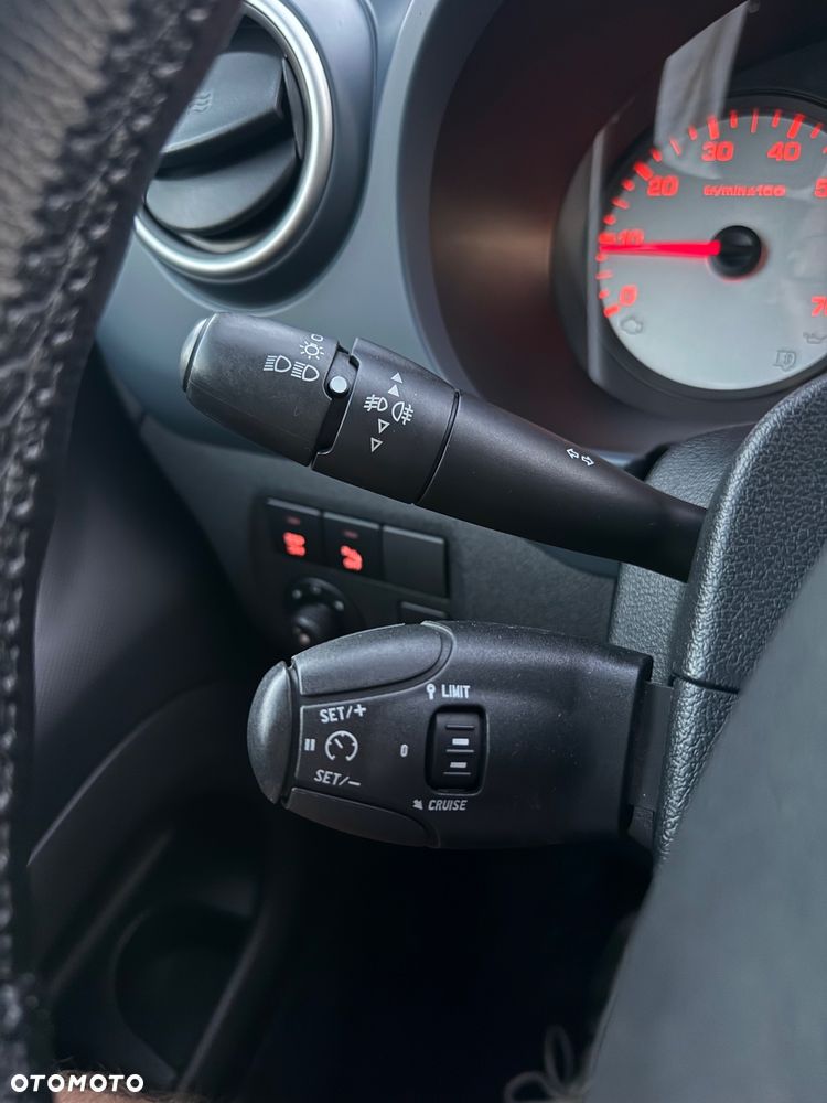 Peugeot Partner HDi FAP 110 Family - 20